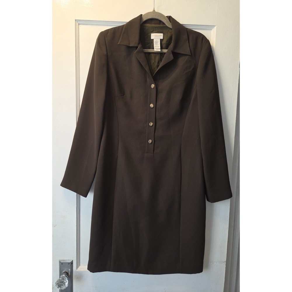 Vintage Liz Claiborne Dress. Structured. Button Down. Olive. 10